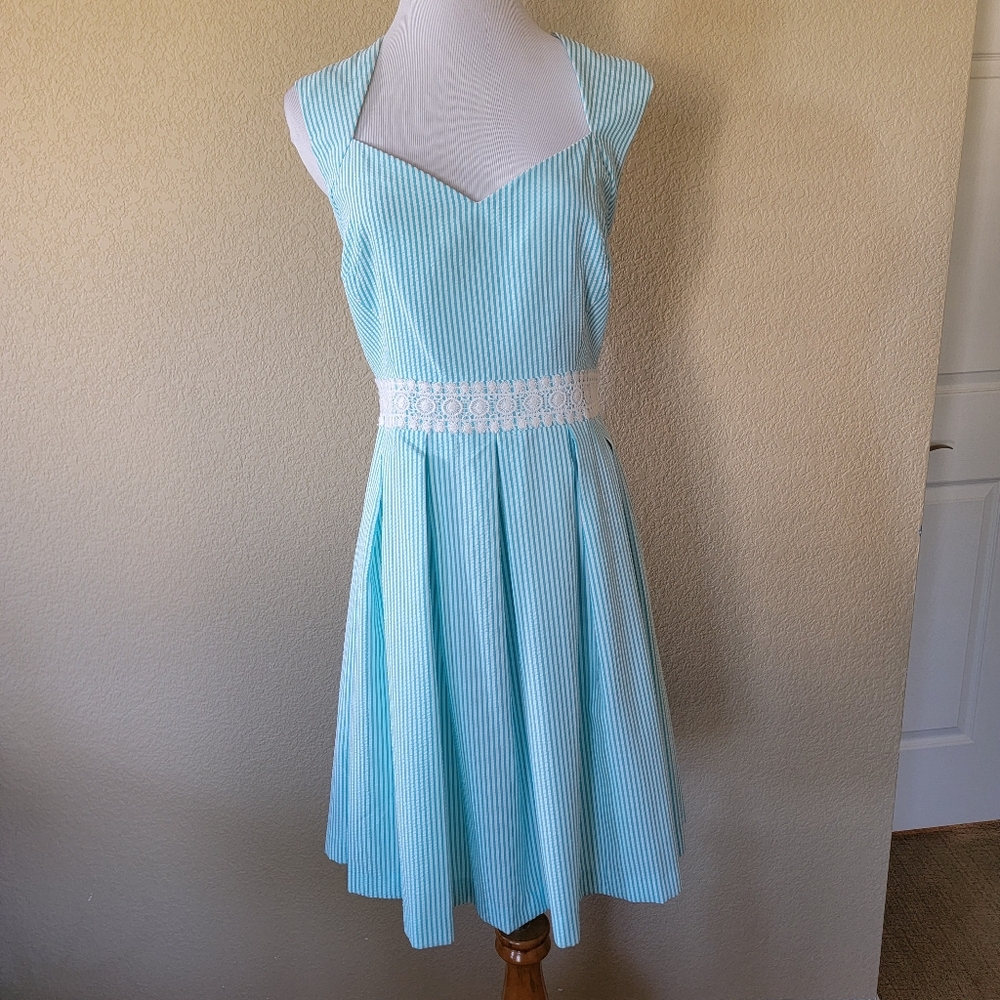 London Times Fit And Flare Seersucker Dress, Size 10